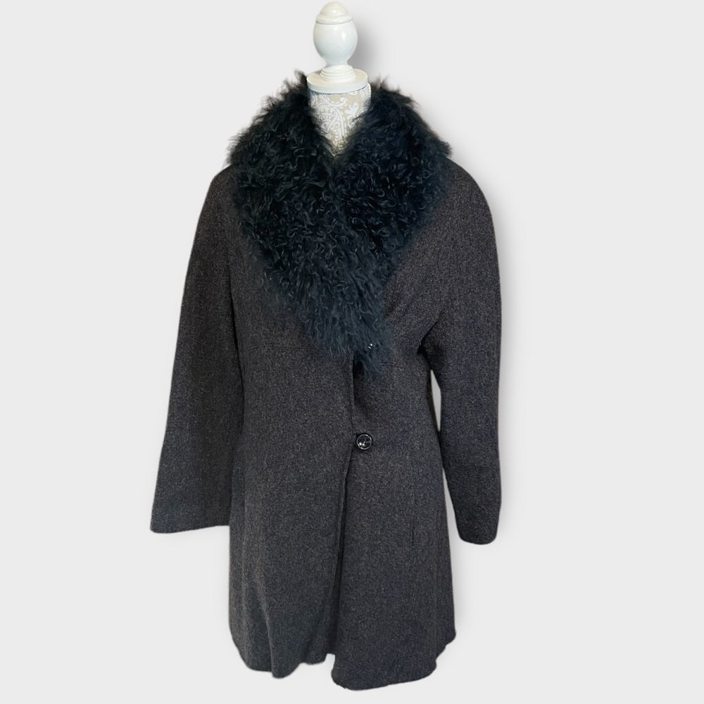 Italian boiled wool women’s jacket size 8.